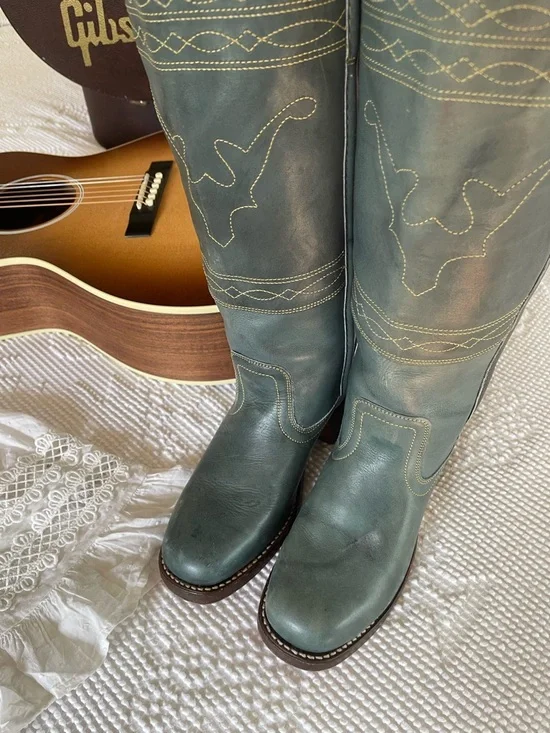 FRYE | Stitched Blue Campus Boots - Picture 4 of 8